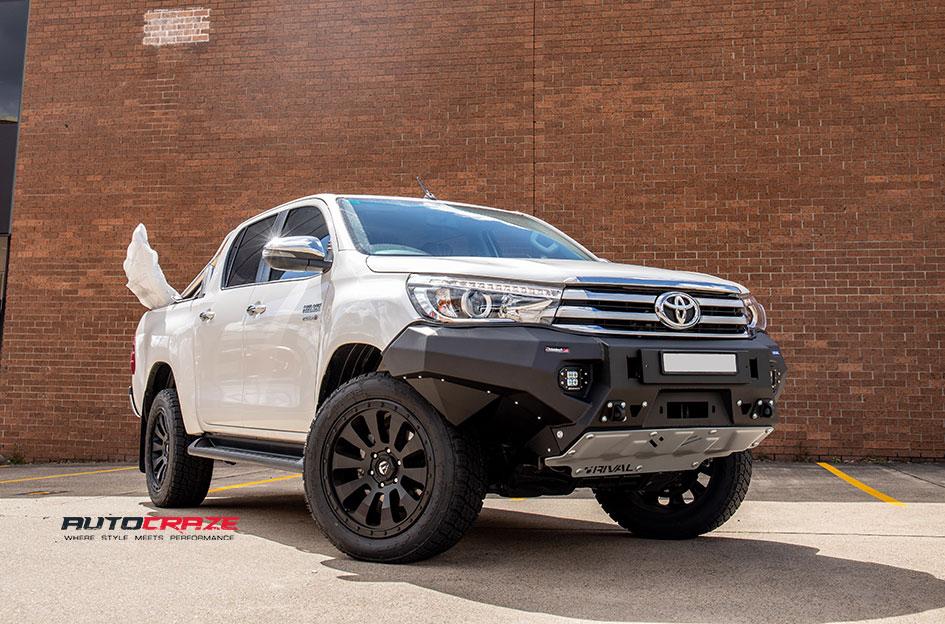 TOYOTA HILUX N80 4WD TACTIC MATTE BLACK